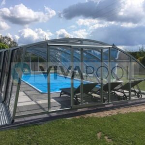 Eleganckie zadaszenie na basen wysokie OPTIMA I 8,80 x 5,00 x 2,20 poliwęglan lity wysoka pokrywa basenowa
